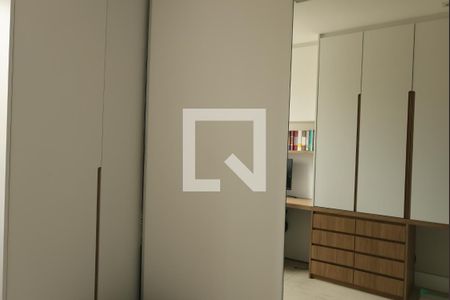 Apartamento à venda com 120m², 3 quartos e 2 vagas Apartamento à venda com 120m², 3 quartos e 2 vagasQuarto