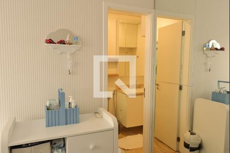 Apartamento à venda com 120m², 3 quartos e 2 vagas Apartamento à venda com 120m², 3 quartos e 2 vagasSuíte 2