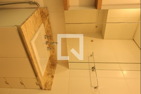 Apartamento à venda com 120m², 3 quartos e 2 vagas Apartamento à venda com 120m², 3 quartos e 2 vagasBanheiro da Suíte 2