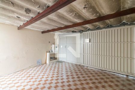 Casa à venda com 120m², 3 quartos e 2 vagas Casa à venda com 120m², 3 quartos e 2 vagasGaragem