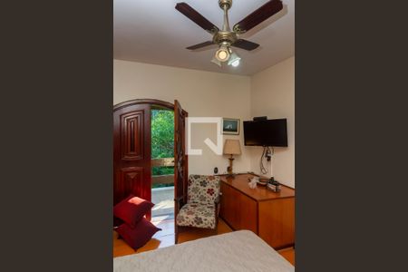 Casa de condomínio para alugar com 351m², 4 quartos e 3 vagas Casa de condomínio para alugar com 351m², 4 quartos e 3 vagasQuarto 2 - Suíte