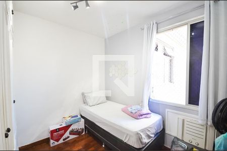 Apartamento à venda com 125m², 3 quartos e 1 vagaQuarto 2