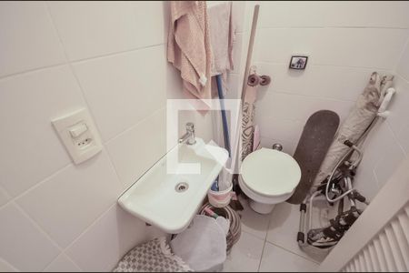 Apartamento à venda com 125m², 3 quartos e 1 vagaBanheiro de Serviço