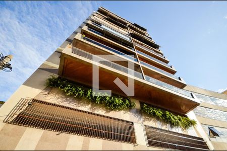 Apartamento à venda com 125m², 3 quartos e 1 vagaFachada
