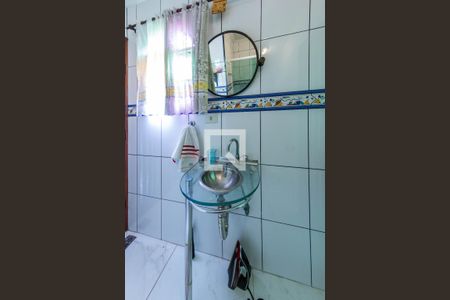 Casa à venda com 355m², 6 quartos e 6 vagasBanheiro 2