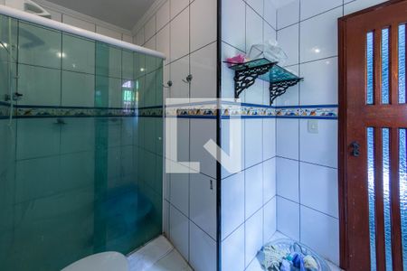 Casa à venda com 355m², 6 quartos e 6 vagasBanheiro 2