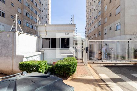 Apartamento à venda com 44m², 2 quartos e sem vaga Apartamento à venda com 44m², 2 quartos e sem vagaFachada