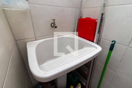 Casa à venda com 110m², 2 quartos e 1 vagaÁrea de Serviço