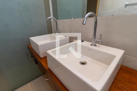 Casa à venda com 110m², 2 quartos e 1 vagaBanheiro da Suíte