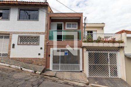 Casa à venda com 110m², 2 quartos e 1 vagaFachada