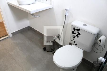 Casa à venda com 240m², 4 quartos e 4 vagasBanheiro da Edícula