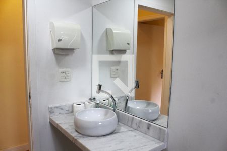 Casa à venda com 240m², 4 quartos e 4 vagasBanheiro da Edícula