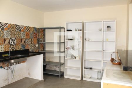 Casa à venda com 240m², 4 quartos e 4 vagasCozinha da Edícula