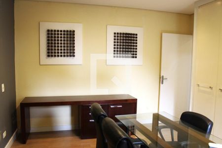 Casa à venda com 240m², 4 quartos e 4 vagasQuarto da Edícula