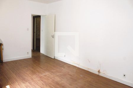 Casa à venda com 240m², 4 quartos e 4 vagasQuarto 2