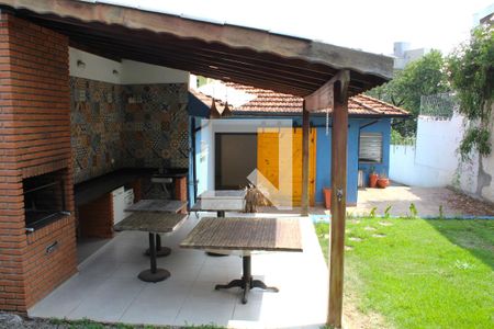 Casa à venda com 240m², 4 quartos e 4 vagasChurrasqueira