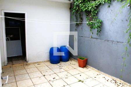 Casa à venda com 240m², 4 quartos e 4 vagasÁrea de Serviço da Edícula