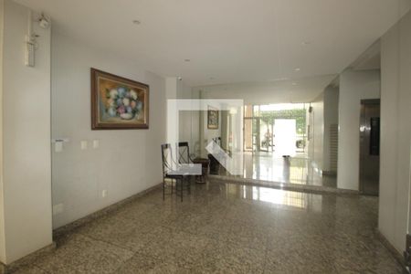 Apartamento à venda com 68m², 3 quartos e 1 vagaHall social 