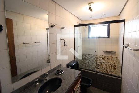 Apartamento à venda com 160m², 4 quartos e 3 vagasQuarto 3 - Banheiro