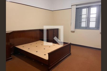 Casa à venda com 184m², 4 quartos e 3 vagasQuarto