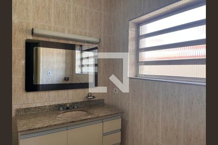 Casa à venda com 184m², 4 quartos e 3 vagasBanheiro