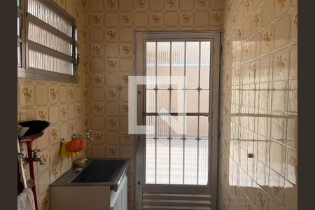 Casa à venda com 184m², 4 quartos e 3 vagasLavanderia 