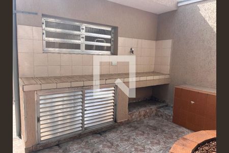 Casa à venda com 184m², 4 quartos e 3 vagasÁrea comum