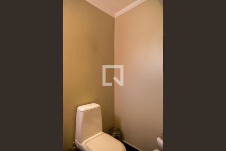 Apartamento à venda com 70m², 2 quartos e 1 vaga Apartamento à venda com 70m², 2 quartos e 1 vagaBanheiro Social