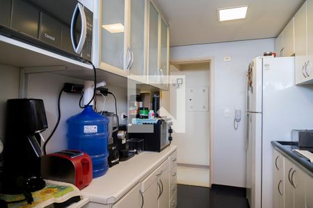 Apartamento à venda com 70m², 2 quartos e 1 vaga Apartamento à venda com 70m², 2 quartos e 1 vagaCozinha e Área de Serviço