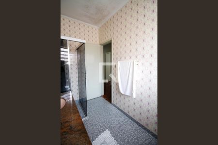 Casa à venda com 250m², 3 quartos e 4 vagas Casa à venda com 250m², 3 quartos e 4 vagasBanheiro Social