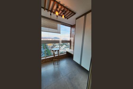 Varanda gourmet de apartamento para alugar com 1 quarto, 49m² em Macuco, Santos