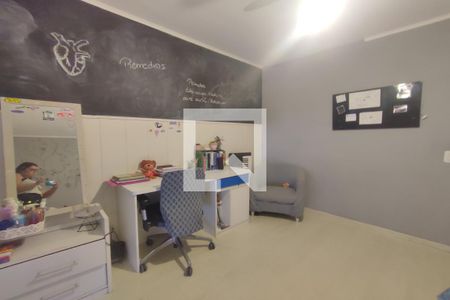 Casa de condomínio à venda com 130m², 4 quartos e 2 vagas Casa de condomínio à venda com 130m², 4 quartos e 2 vagas2º Pav - Suite 2