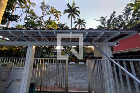 Casa de condomínio à venda com 130m², 4 quartos e 2 vagas Casa de condomínio à venda com 130m², 4 quartos e 2 vagasÁrea comum