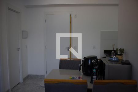 Sala de kitnet/studio para alugar com 2 quartos, 37m² em Paraisópolis, São Paulo