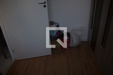 Quarto de kitnet/studio para alugar com 2 quartos, 37m² em Paraisópolis, São Paulo