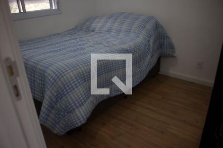 Quarto de kitnet/studio para alugar com 2 quartos, 37m² em Paraisópolis, São Paulo