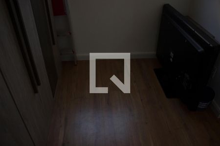 Quarto de kitnet/studio para alugar com 2 quartos, 37m² em Paraisópolis, São Paulo