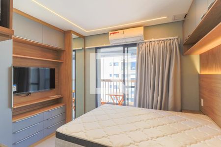 Sala/Quarto de kitnet/studio à venda com 1 quarto, 25m² em Brooklin Paulista, São Paulo