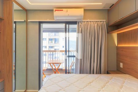 Sala/Quarto de kitnet/studio à venda com 1 quarto, 25m² em Brooklin Paulista, São Paulo