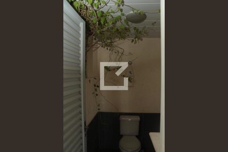 Casa à venda com 290m², 3 quartos e 2 vagasBanheiro de Serviço