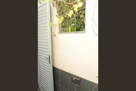 Casa à venda com 290m², 3 quartos e 2 vagasBanheiro de Serviço