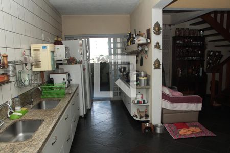 Casa à venda com 290m², 3 quartos e 2 vagasCozinha