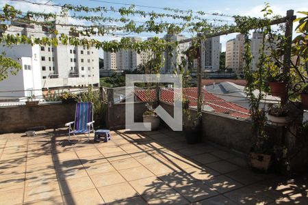 Casa à venda com 290m², 3 quartos e 2 vagasTerraço