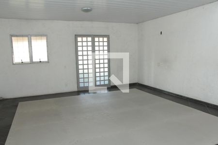 Casa à venda com 290m², 3 quartos e 2 vagasSala 2