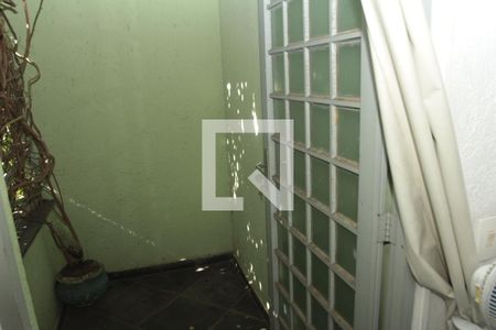 Casa à venda com 290m², 3 quartos e 2 vagasSuíte