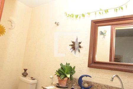 Casa à venda com 290m², 3 quartos e 2 vagasLavabo