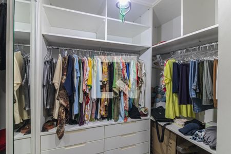 Apartamento à venda com 99m², 3 quartos e 2 vagas Apartamento à venda com 99m², 3 quartos e 2 vagasSuíte - Closet