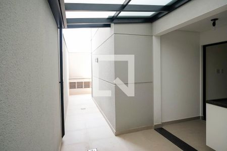 Apartamento para alugar com 84m², 2 quartos e 2 vagasQuintal