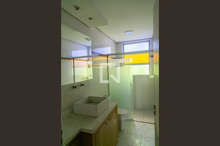 Casa para alugar com 250m², 3 quartos e 5 vagas Casa para alugar com 250m², 3 quartos e 5 vagasBanheiro