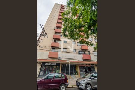 Apartamento à venda com 67m², 2 quartos e sem vaga Apartamento à venda com 67m², 2 quartos e sem vagaFachada